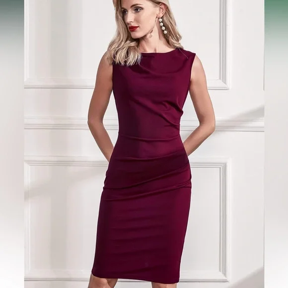 Burgundy Sleeveless Dress - Medium - Picture 5 of 7